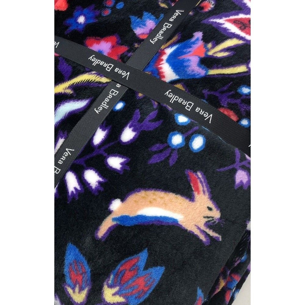 Vera Bradley Foxwood Cozy Life Throw Blanket - Picture 4 of 6